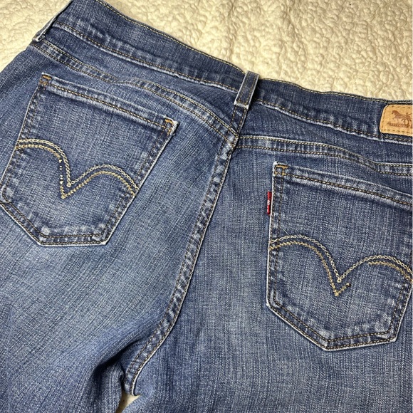 515 Bootcut Levi’s - Picture 5 of 5